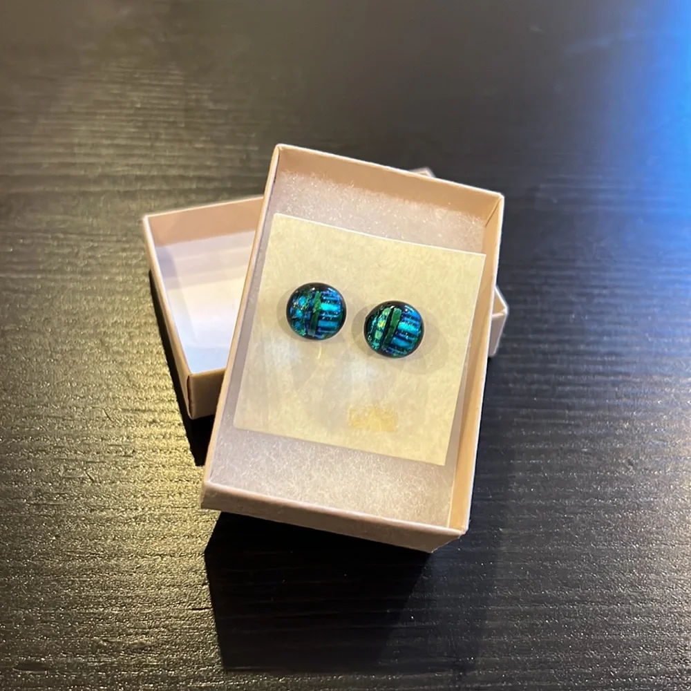 Opal silver earrings